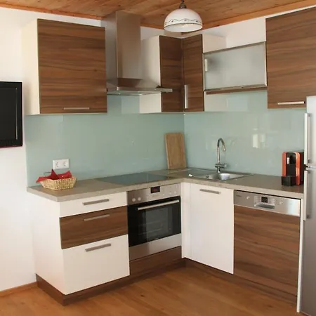 Christina Unterach am Attersee