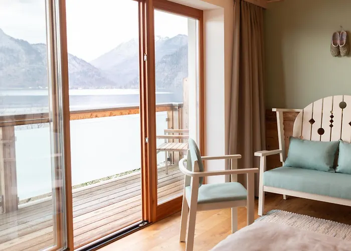 Oda ve Kahvaltı Christina