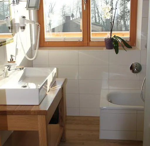 Oda ve Kahvaltı Christina