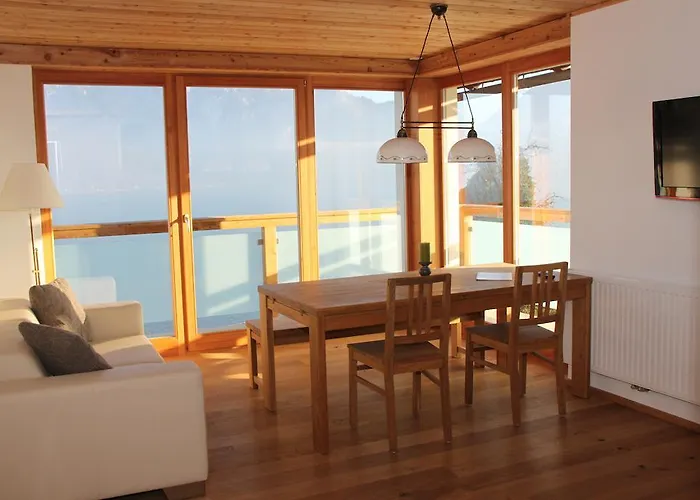 Christina Unterach am Attersee